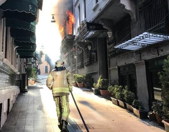 Ukraynada dəhşətli yanğın: 9 nəfər öldü