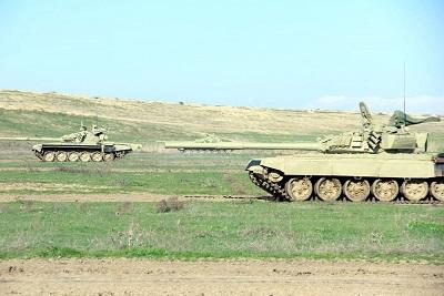 Tabor komandirlərinin hazırlıq səviyyəsi yoxlanıldı - Video
