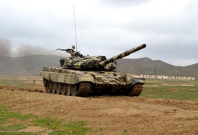 Azerbaijani tankmen conduct first combat training -