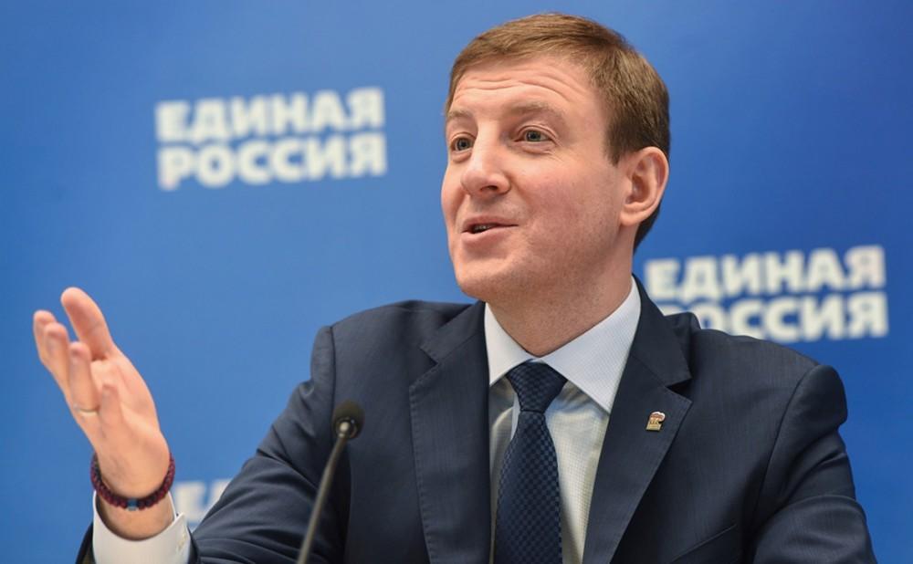 Rusiyalı deputatlar döyüşmək üçün müraciət etdilər