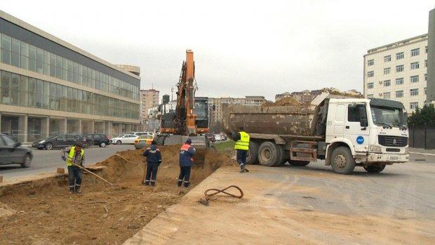 Bakının mərkəzində söküntü: bu ərazilər yenidən qurulur - Video
