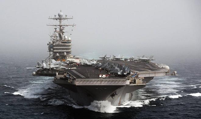 İran ABŞ aviadaşıyıcısına zərbələr endirdi - Video