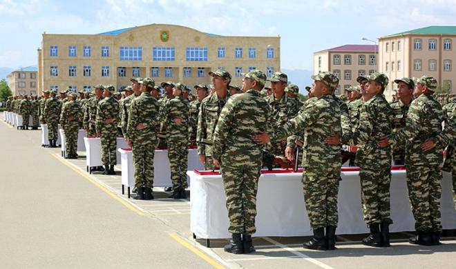 Azerbaijan Army holds military oath-taking ceremonies - Video