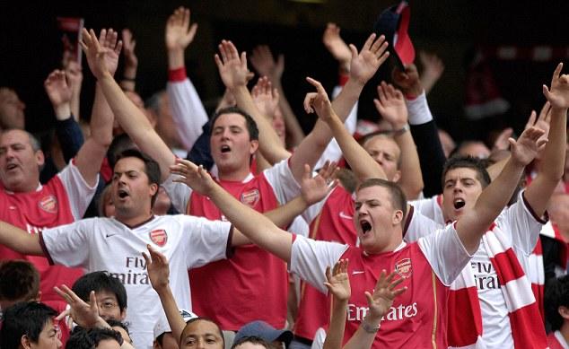 "Арсенал" разгромил "Тоттенхэм"