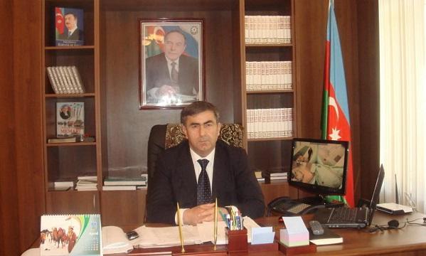 Başçı xanım müavinini işdən çıxardı - Foto