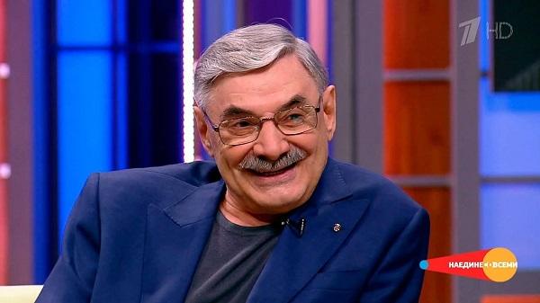 Məşhur rus aktyor xəstəxanaya yerləşdirildi