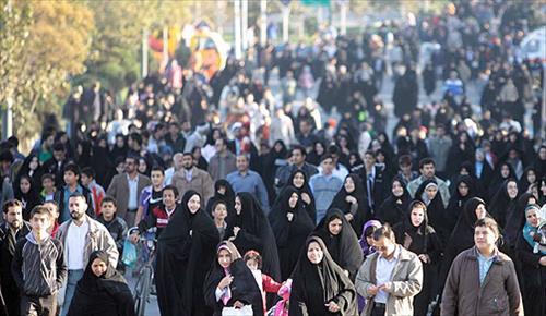 بانکیپو: فرزندآوری باید جزو امتیاز استخدامی باشد