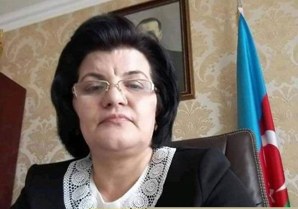 Xanım rəis nöqsanlara görə işdən çıxarıldı