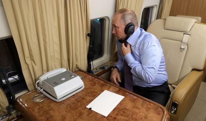 Putinin təyyarəsi Moskvaya eniş edə bilmir