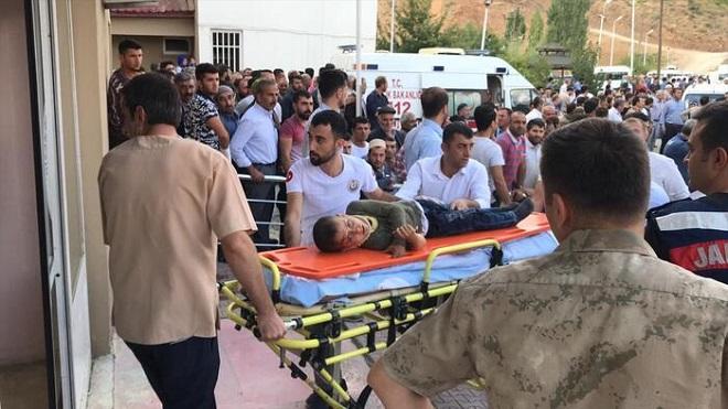 Türkiyədə dəhşətli qəza: 10 ölü, 7 yaralı