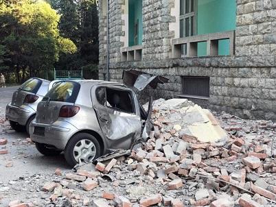 İspaniyada ardıcıl zəlzələlər: şəhərlər silkələndi