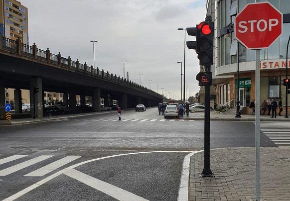Bu prospektdəki tuneldən yağış suları çəkildi - Video