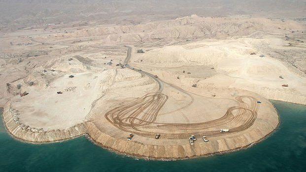 İranda 280 milyard kubmetrlik qaz yatağı aşkarlandı