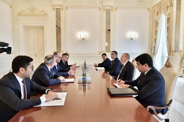 Ilham Aliyev receives Minister of Austria