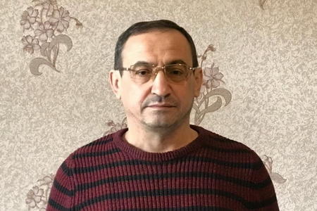 Əli Kərimlinin yaxın adamı: Biabır oluruq - Video