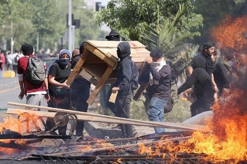 In Chile, the number of protesters reached 1 million