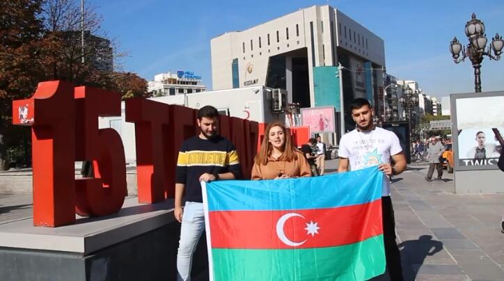 Ankaralılar Azərbaycan bayrağını belə qorudu – Video