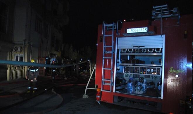 Bakıda binada yanğın: 4 ölü, 2-si uşaqdır - Video