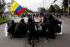 ABŞ səfirliyinə hücum: 4 polis yaralandı - Video