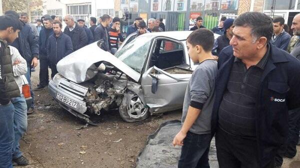 Bərdədə ağır qəza: 7 yaralı