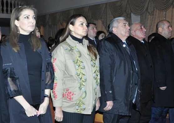 Paşayeva Tovuzda 20 Yanvar tədbirinə qatıldı - Foto