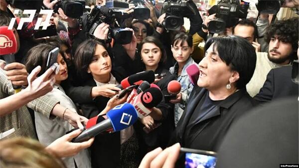 Tiflisdə aksiya: Bu ABŞ təşkilatları bağlansın!