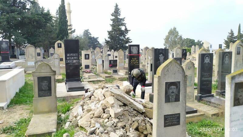 Fəhlə qəbiristanlıqda faciəvi şəkildə öldü