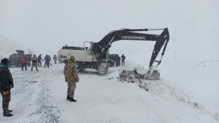 FHN qar uçqunu təhlükəsi ilə əlaqədar əhaliyə müraciət etdi