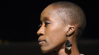 Mali backs singer Rokia Traoré after French arrest