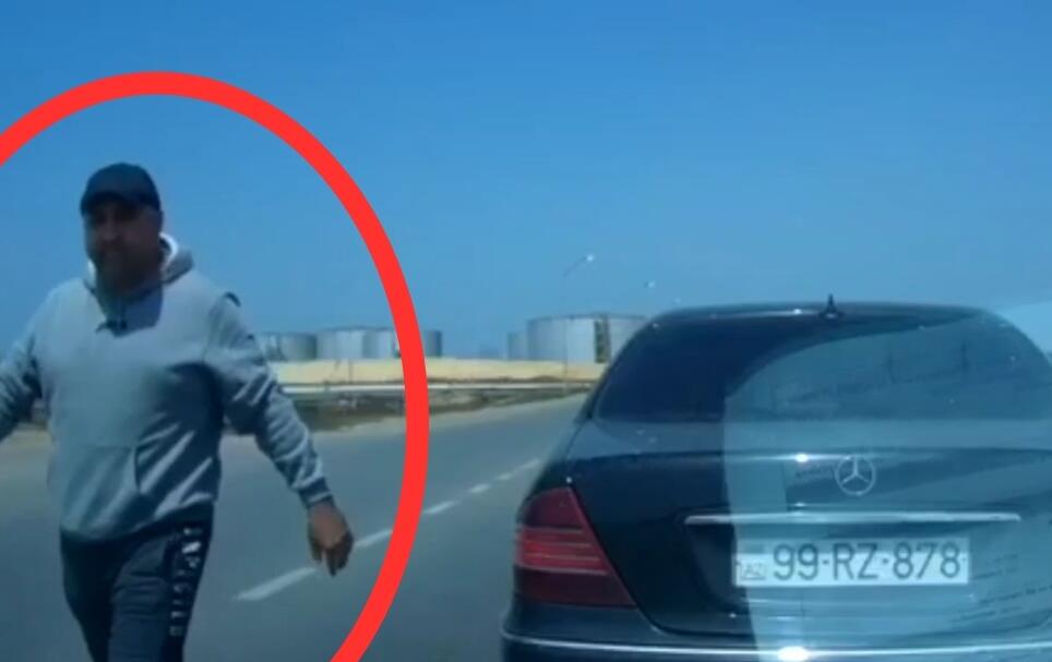 Bakıda qoçuluq: sürücünü buna görə söyüb-döydü - Video