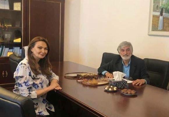 Paşayeva xalq artistini təbrik etdi - Foto