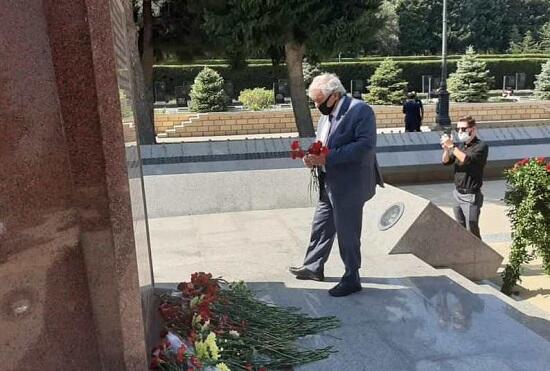 Bakı Nuru Paşaya vəfa borcunu verməlidir – Millət vəkili