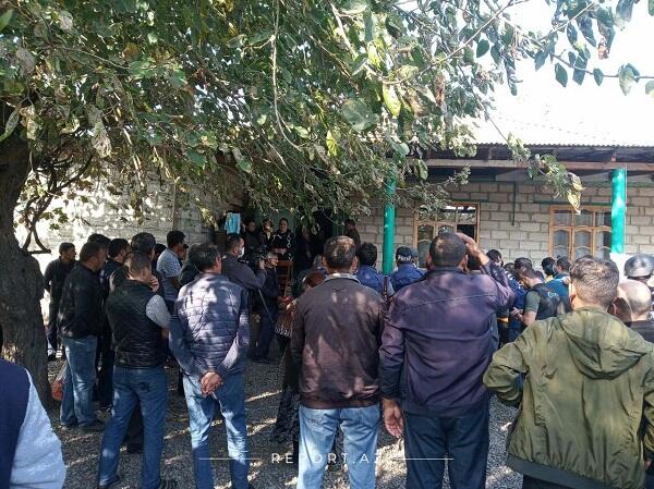 Bərdədə həlak olan 7 yaşlı Aysu dəfn olundu - Foto