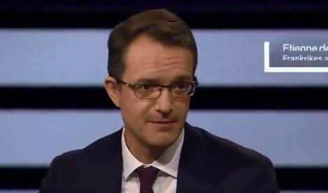 Peyğəmbərlə bağlı sual fransız səfiri çarəsiz duruma saldı