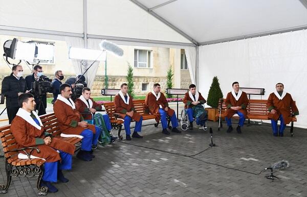 Hospitallarda nə qədər yaralı əsgərimiz var?