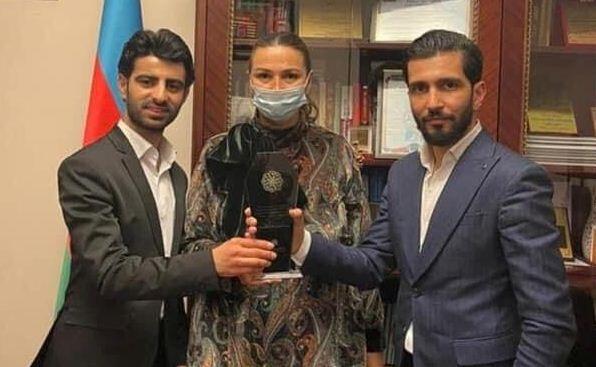 Paşayeva “İlin işgüzar xanımı” oldu - Foto