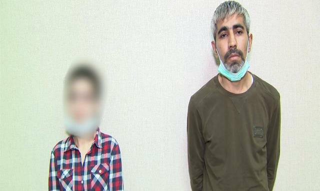 Bakıda ər-arvad azyaşlıları soydu - Video