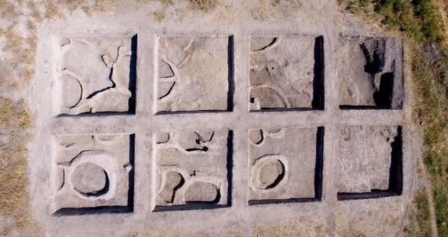 شرقی آذربایجاندا تاریخی معمارلیق نمونهلری آشکارلاندی