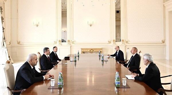 Ilham Aliyev received Oil minister of Iraq