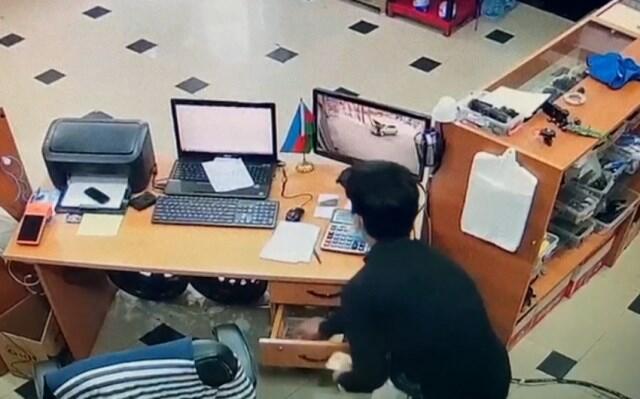 Bakıda tədris mərkəzindən oğurluq edildi