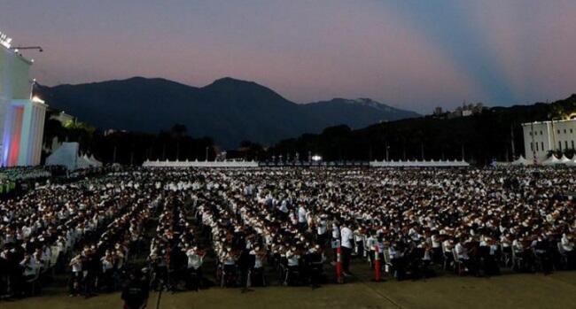 World record: The largest orchestra In Venezuela -