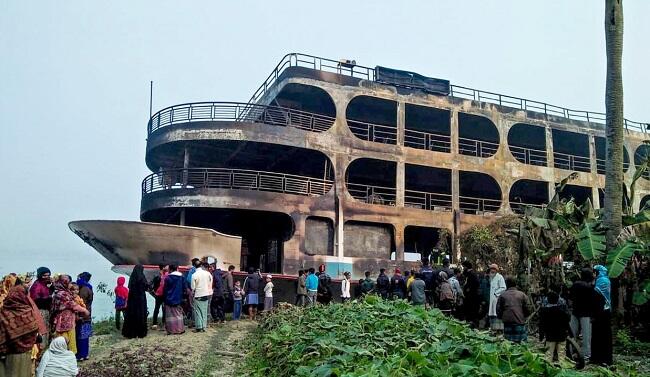 At least nine dead in fire in Bangladesh