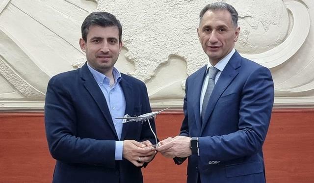 Nəbiyev Səlcuq Bayraqdarla görüşdü - Foto