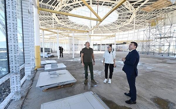 President and his wife at Zangilan Airport -
