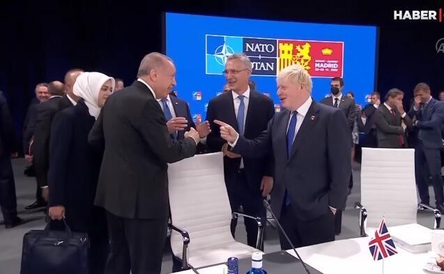 Dialogue between Erdogan and Johnson in Turkish -