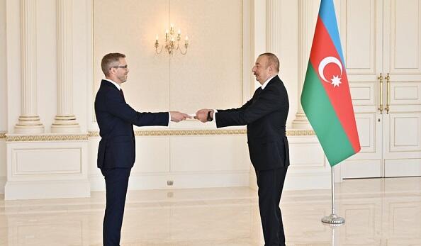 The President received Lorentzon