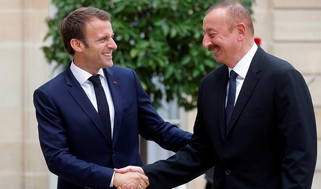 Макрон позвонил Ильхаму Алиеву