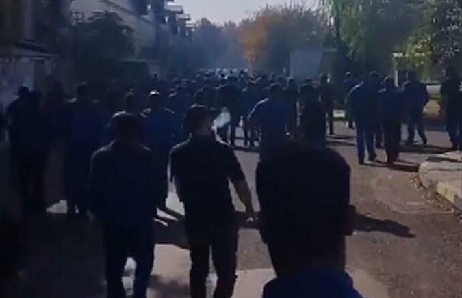 Əhali yeni ali rəhbəri qeyd edir, İsrail Kirmanşahı vurur - Video