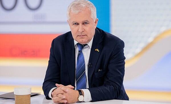 Putin dünyanı qorxutmağa çalışır - Litva