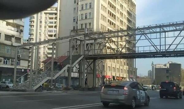 Yeni inşa olunan keçid uçdu, FHN hərəkətə keçdi